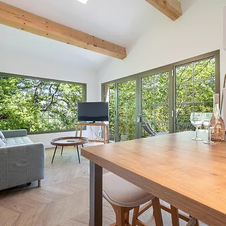 Holiday home Home&trees - Terra